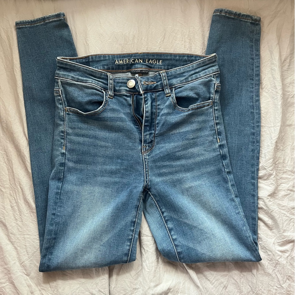 American Eagle Hi-Rise Jegging